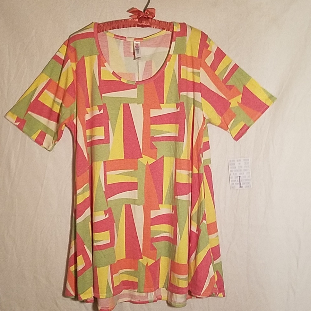 LuLaRoe Perfect T